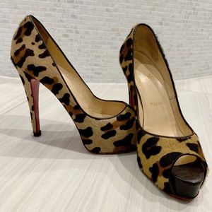 🐆Christian Louboutin Leopard Peep Toe🐆